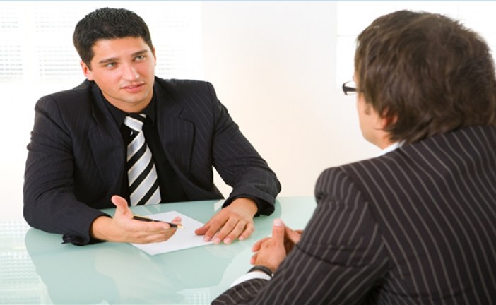 در مصاحبه استخدامی، چه سوالاتی درباره خودتان می پرسند؟